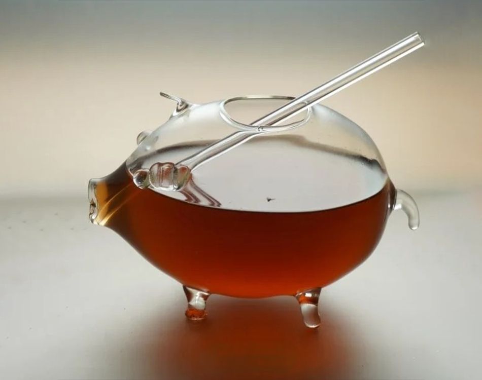 pig-cocktail-glass