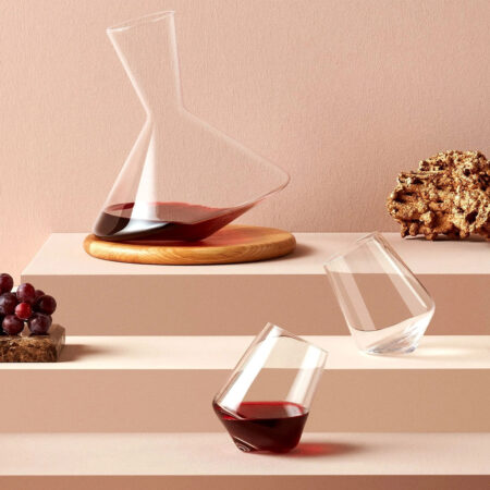 Tilt Wine Decanter – Handblown Borosilicate Glass with Angled Base for Aeration
